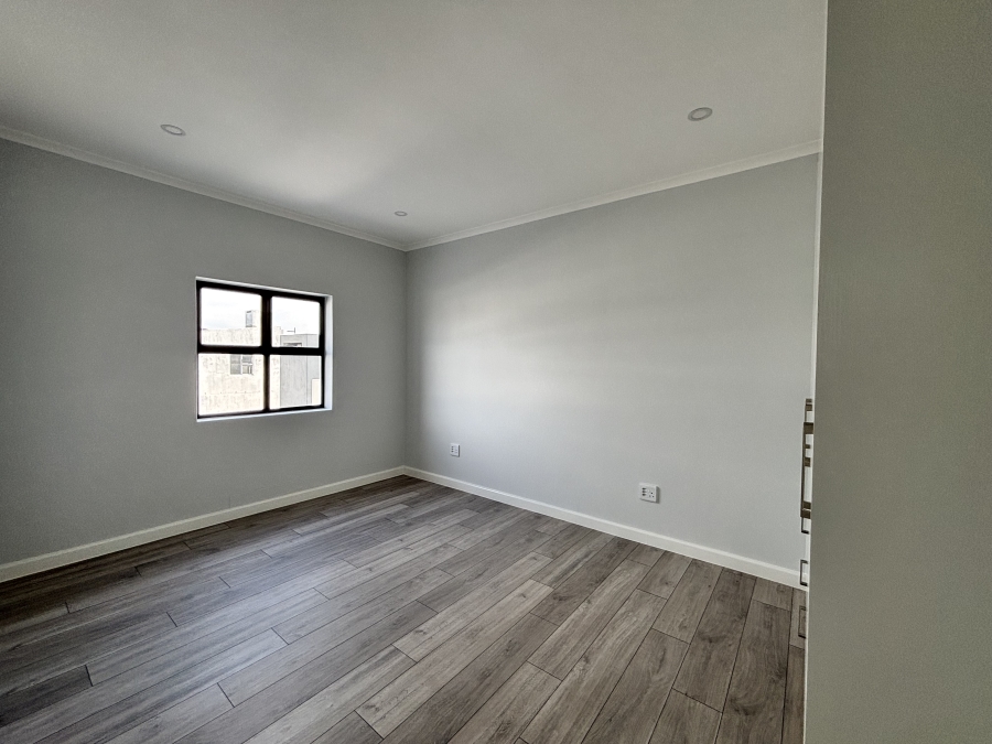 4 Bedroom Property for Sale in Sandown Western Cape